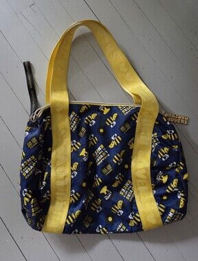 Harajuku Lovers Bee's Knees Shoulder Bag